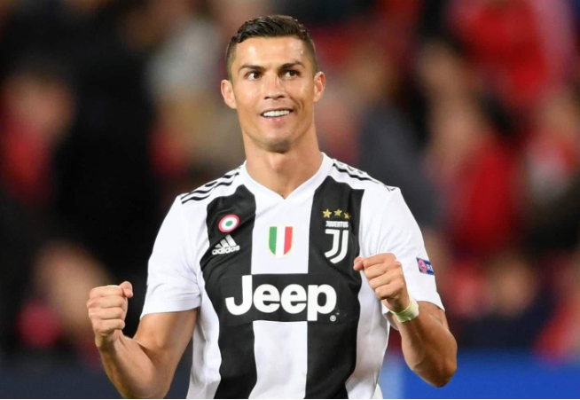 佩德里时隔1各月再为巴萨登场，送出28次传球，3次过人成功（佩德里一个月后复出为巴萨出战：28次传球、3次成功过人）