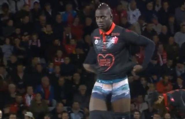 拜仁vs圣保利首发：凯恩领衔！迪亚斯、金玟哉、欧文在列