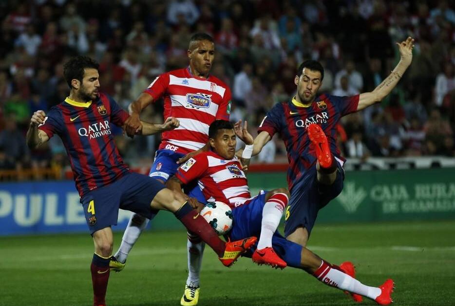 哈兰德本赛季出战20场中18场破门进32球，仅维拉、热刺对其零封（哈兰德本季20战斩32球、18场建功，仅维拉和热刺能将其零封）