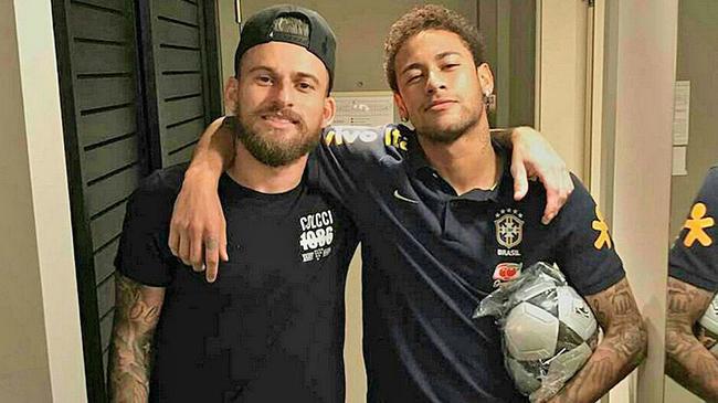 981分钟，卡雷拉斯本赛季出场时间为皇马非门将球员最多（皇马本季非门将出场时间榜：卡雷拉斯以981分钟领跑）