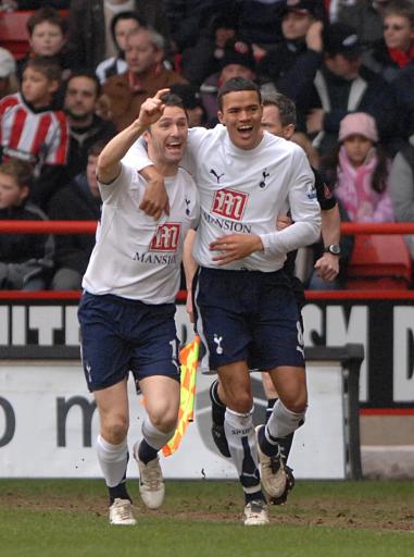 俱乐部杯不打！广东新援赛季没开始就遭遇伤病 错过比赛磨合机会（广东新援赛季未开先伤，无缘俱乐部杯错失磨合机会）