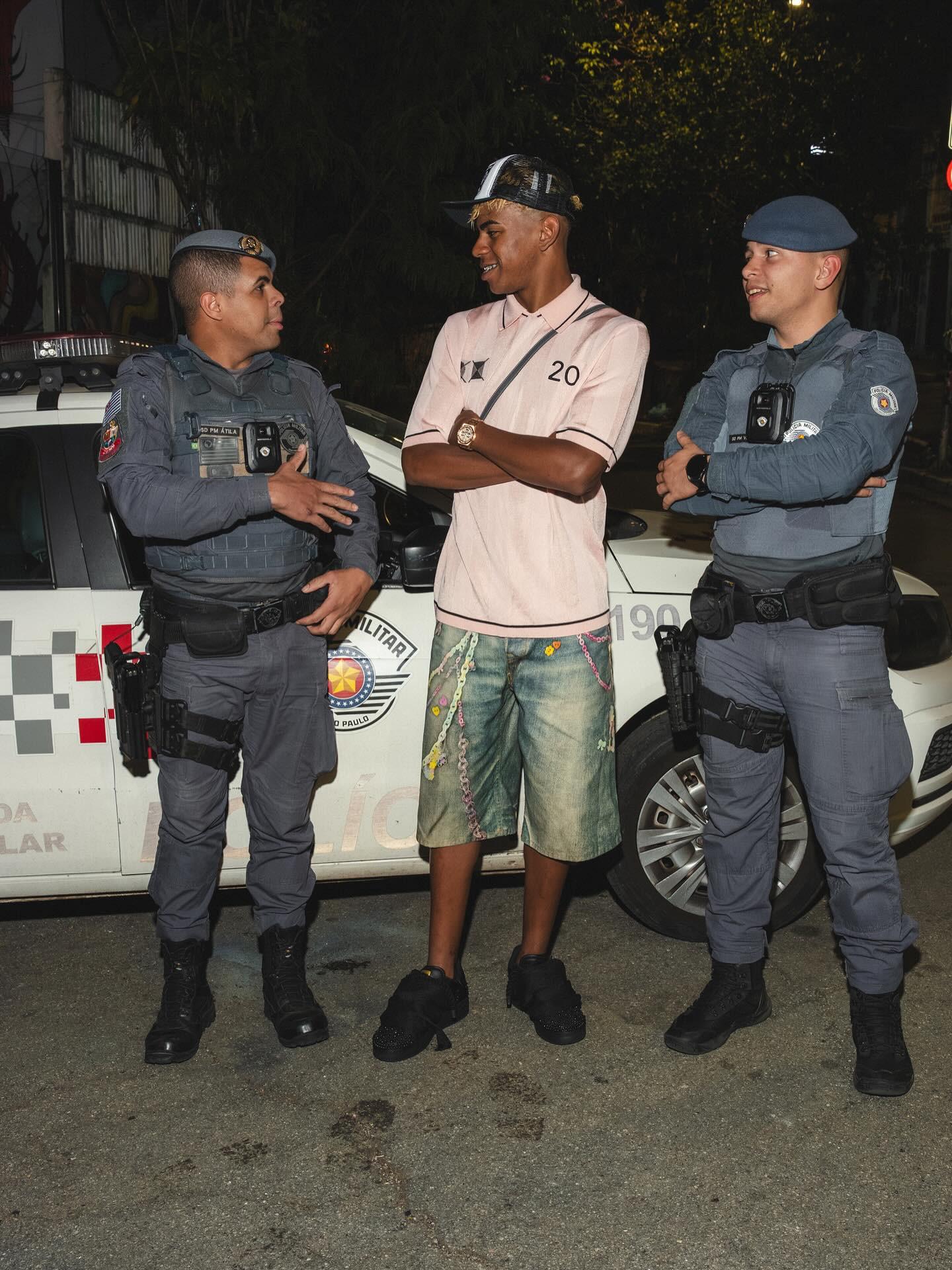 尤文客战那不勒斯大名单：伊尔迪兹领衔，加蒂、DV9伤缺（尤文做客那不勒斯出征名单：伊尔迪兹压阵，加蒂与DV9因伤缺席）