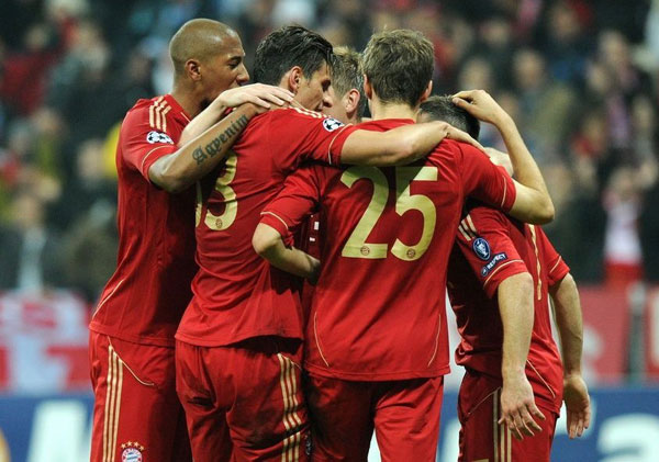 独行侠队记：浓眉表示他计划出战明天对阵火箭的背靠背比赛（独行侠记者：浓眉称计划出战明日背靠背对阵火箭的比赛）