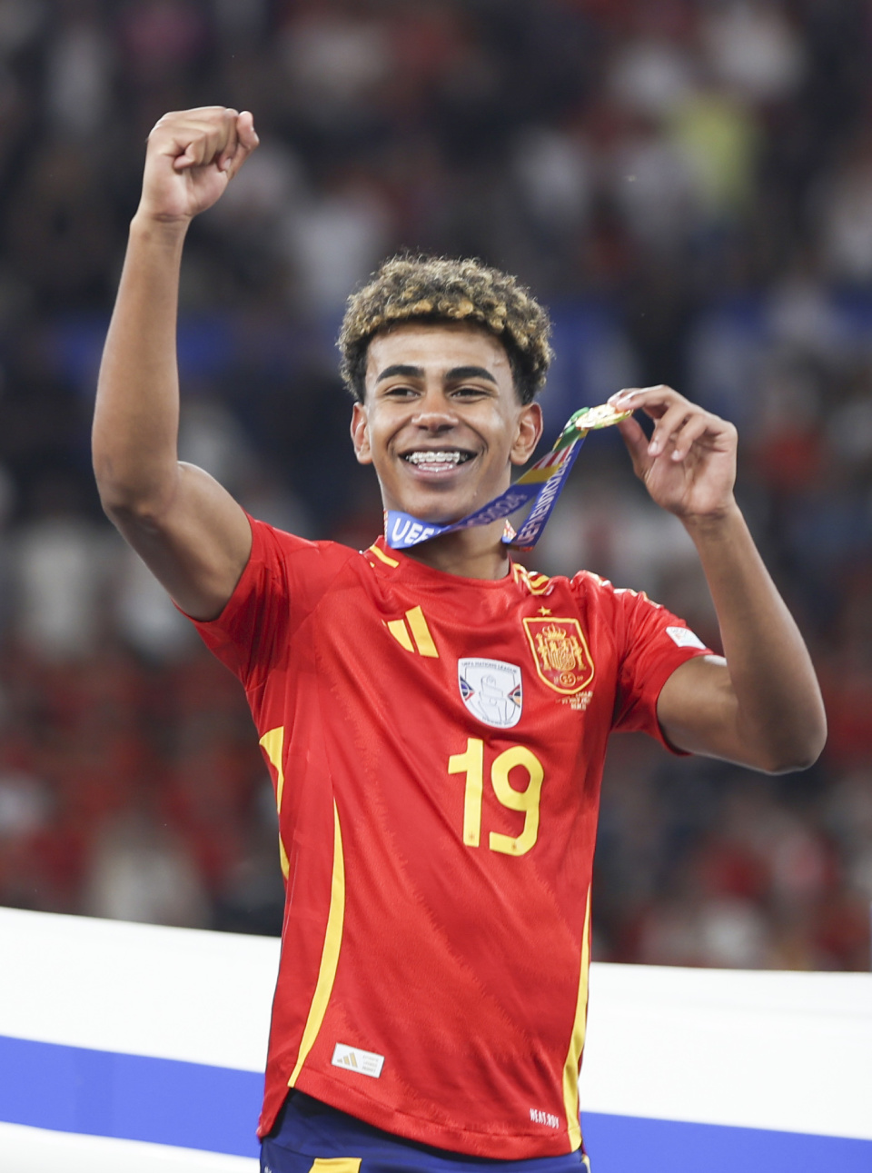 篮球CBA最佳球员评选结果公布（CBA篮球最佳球员评选结果出炉）