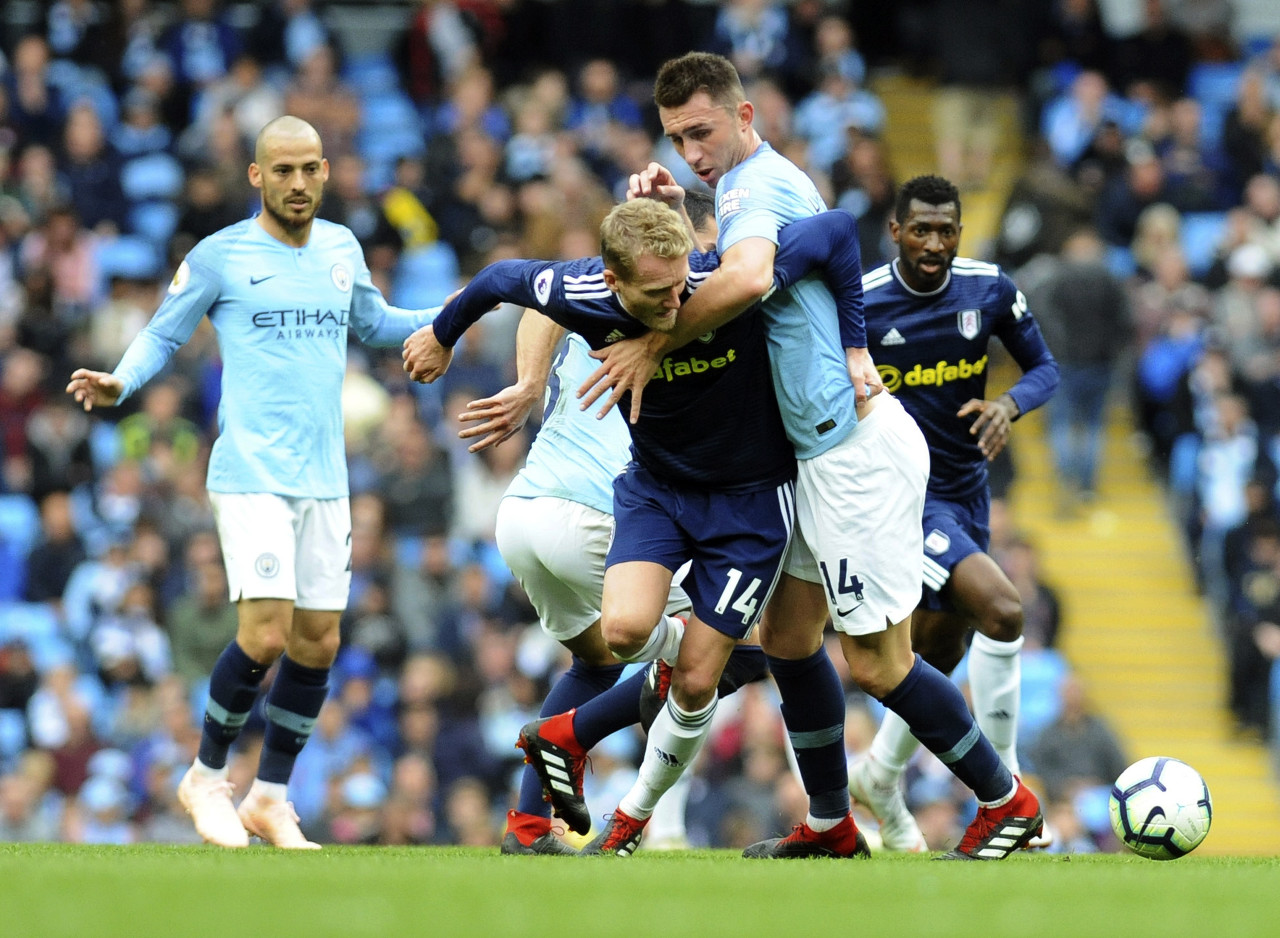 ATP年终总决赛男单小组赛：弗里茨0-2德米纳尔（ATP总决赛男单小组赛：德米纳尔直落两盘击败弗里茨）