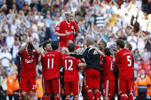 米兰欲用恩昆库换莱万遭巴萨否认