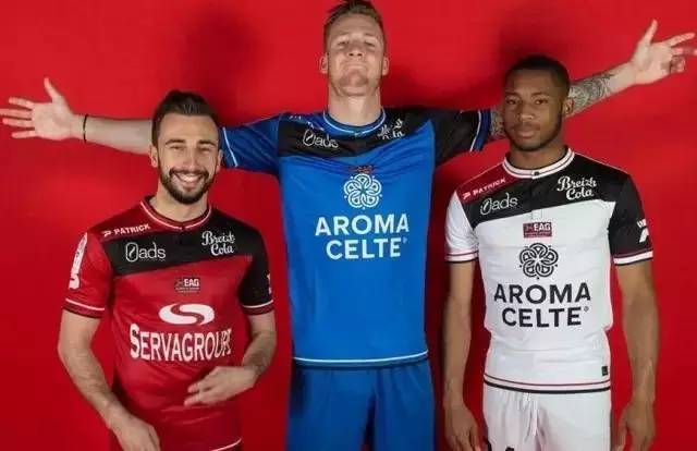 费迪南德：哲凯在葡超的进球以虐菜为主，但枪手签他是好事（费迪南德：哲凯葡超进球多对弱旅，阿森纳签下他依然是好事）